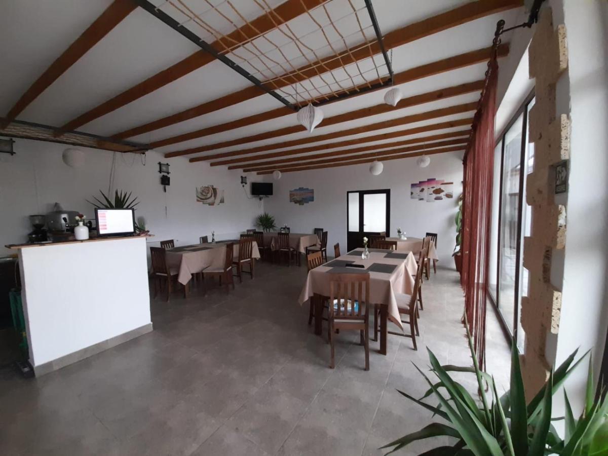 La Pescador Dd Hotel Berzasca Ngoại thất bức ảnh